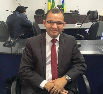 Vereador Ramiro Saraiva presta conta do seu primeiro ano de mandato